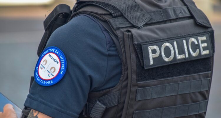 Antisemitic vandals target Jewish school in Paris