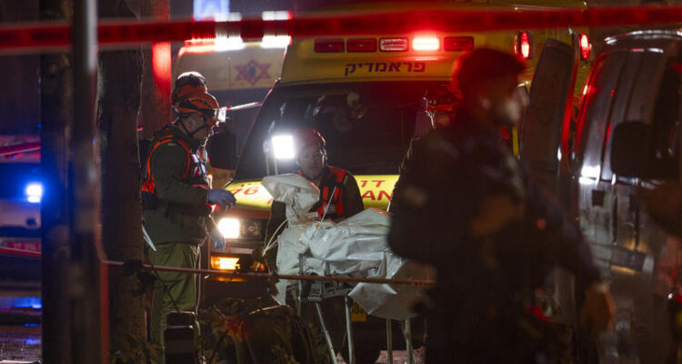 One Israeli killed in missile attack on Tel Aviv