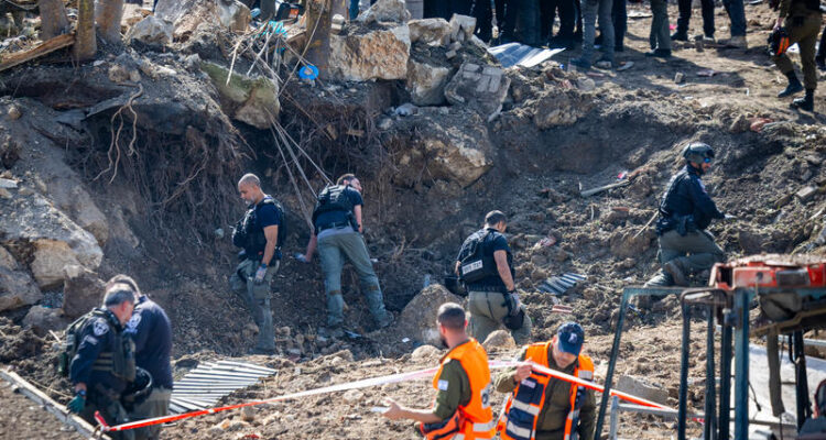 19 injured by Iranian missile strike near Jerusalem, homes destroyed