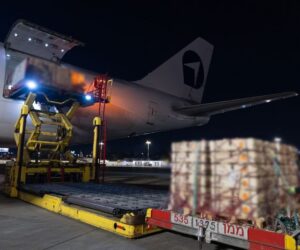 military airlift