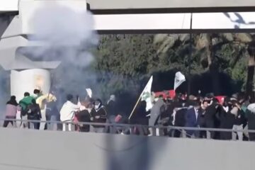 Iraqi protesters near Green Zone