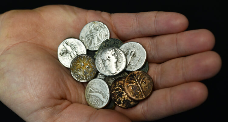 Palestinian doctor caught smuggling 2nd Temple-era Hebrew coins