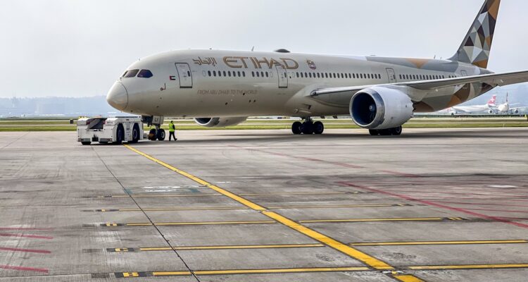 Emirati carriers among the first to return to Israel