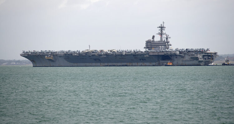 Report: US Deploys Thousands of Troops Ahead of Possible Iran Ground Operation