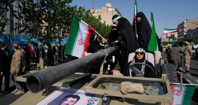 Conservatives slam Trump for ‘most humiliating’ Iran deal