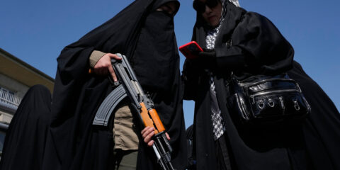 Tehran guns