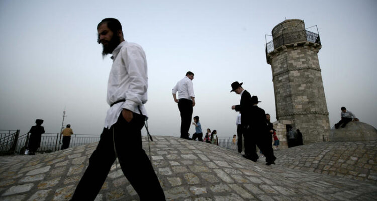 Israel removes prophet’s tomb from Islamic waqf control