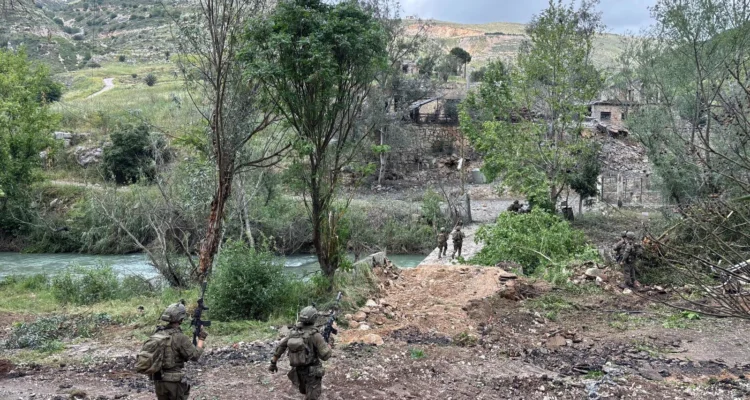 IDF troops seize Litani River, cross into central Lebanon