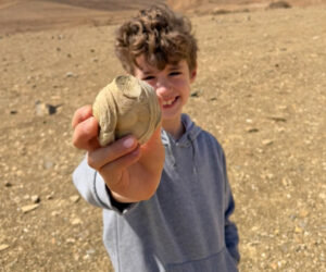 Statuette Ramon Crater