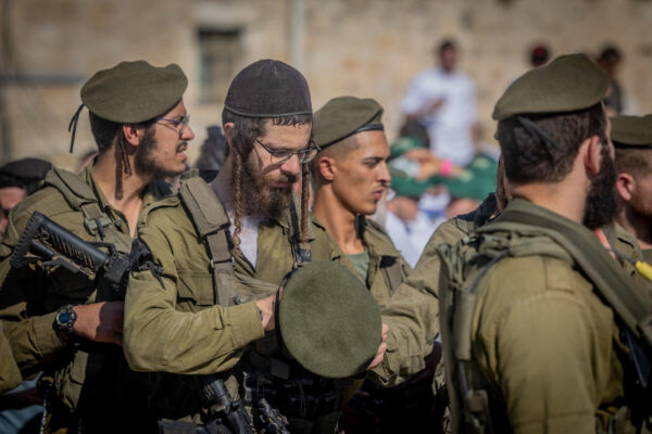 Ultra-Orthodox soldiers