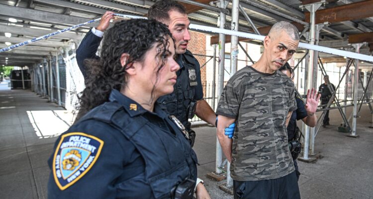 NYPD: Jewish man stabbed in Manhattan by attacker yelling ‘Allahu Akbar’