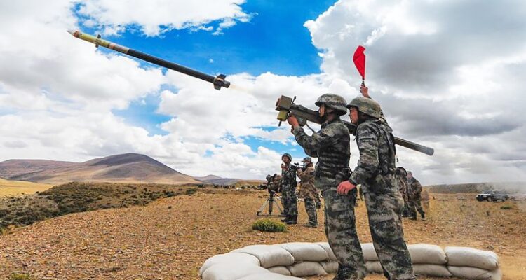 China shipping hundreds of missiles to Iran – report