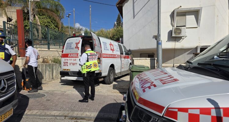 Two boys stabbed, one dead in Beit Shemesh stabbing