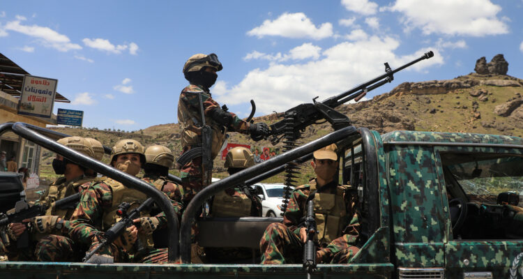 Saudis hit 324 Houthi targets in Yemen