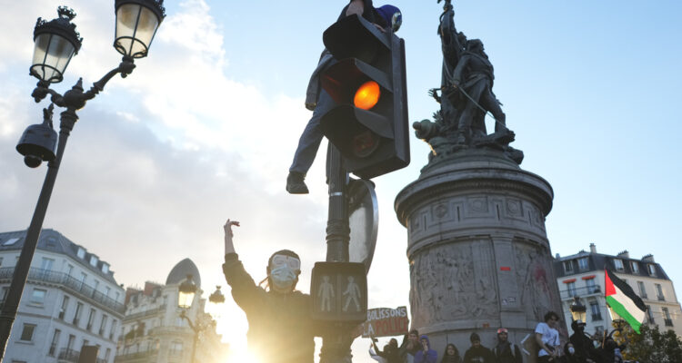 French Jewish leader calls on government to declare emergency