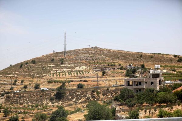 Hebron outpost