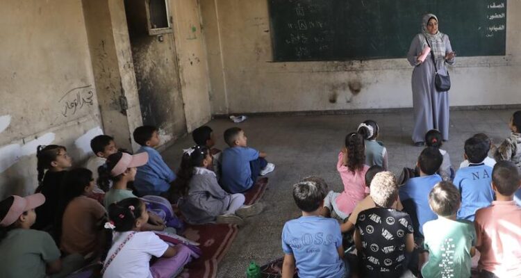 UNRWA official threatened to mutilate Gaza teacher who opposed antisemitic lessons