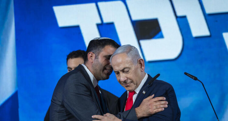 Netanyahu bloc leads opposition 53-48, but slipping; Arabs to receive 19 seats