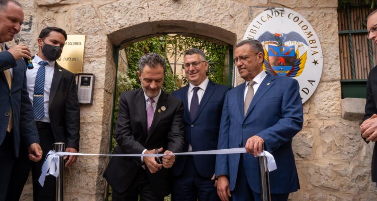 Colombia becomes 10th country with embassy in Jerusalem