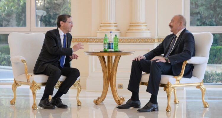 Herzog meets Bahraini foreign minister, Azerbaijani president in Baku