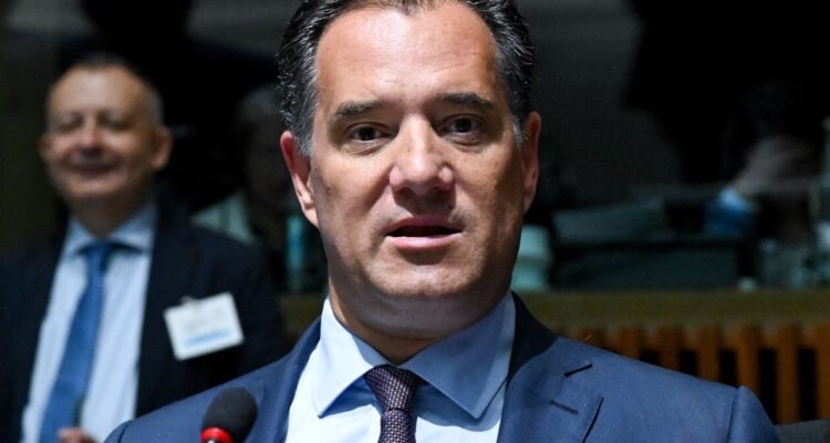 Greek minister dismisses anti-Israel protests as ‘antisemitic propaganda’