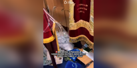 Paris synagogue vandalized