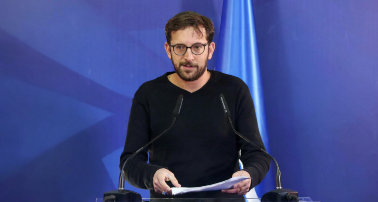 Netanyahu aide admits receiving hundreds of thousands of shekels for work with Qatar