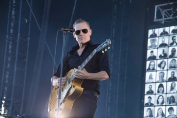 Bryan Adams